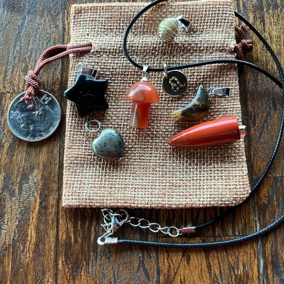 Crystals for Leo! Orange Aventurine Pyrite Onyx Peridot Tigers Eye Red Jasper - Picture 2 of 2